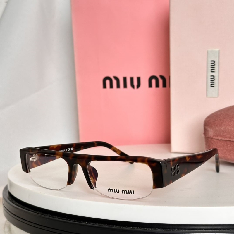 MIU MIU